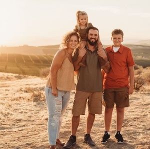 Meet your Posher, Andrea